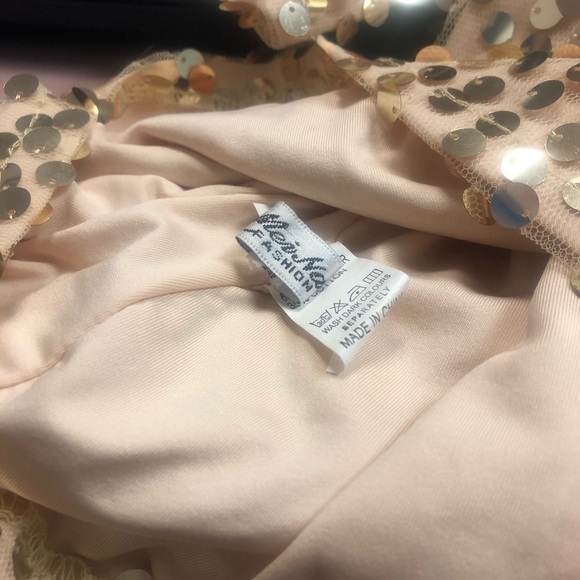 Women’s top - Picture 4 of 4